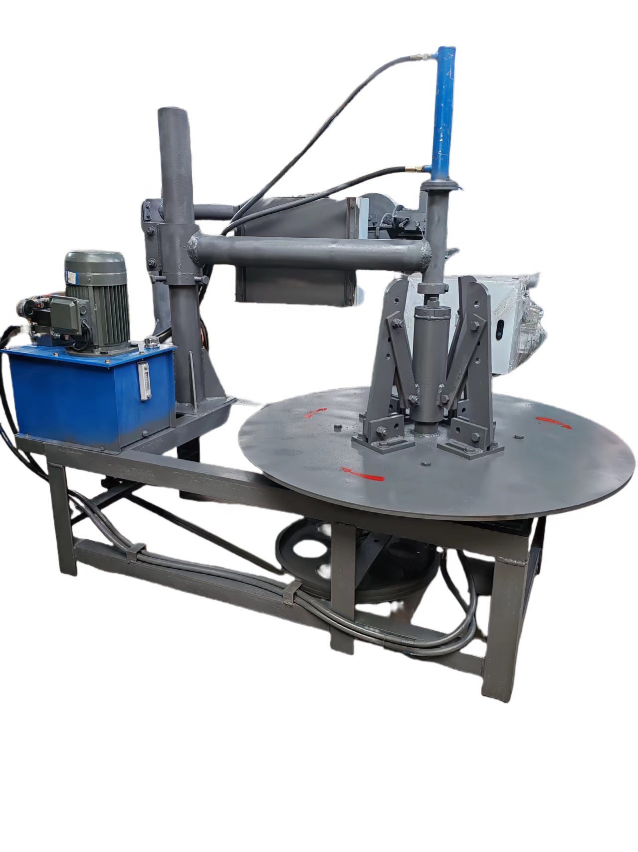 Xinzhe Tools expédie une machine de découpe de bandes de pneus en caoutchouc haute performance vers les marchés étrangers